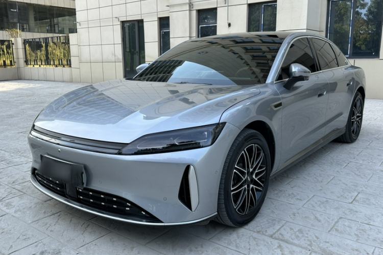 Chery Fengyun Fulwin A9L 2025 Model, 260 Ultra-Long Range Prestige Edition