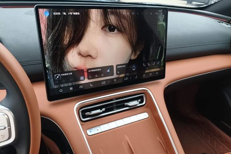 Used Chery Fengyun Fulwin A9L 2025 Model, 260 Ultra-Long Range Prestige Edition Audio And AC Panel