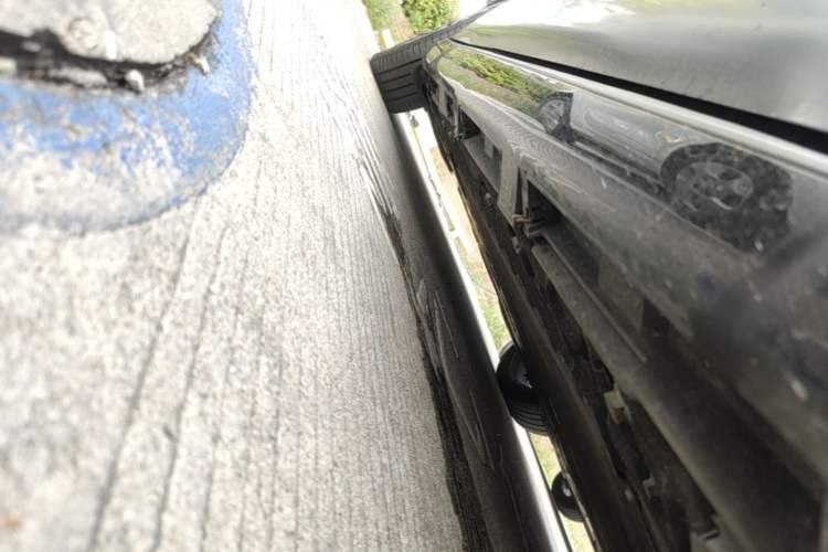 Used Chery Fengyun Fulwin A9L 2025 Model, Guanghui Four-Wheel Drive Peak Edition Chassis Front Right