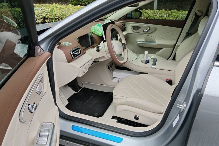 Used Chery Fengyun Fulwin A9L 2025 Model, Guanghui Four-Wheel Drive Peak Edition Driver Seat