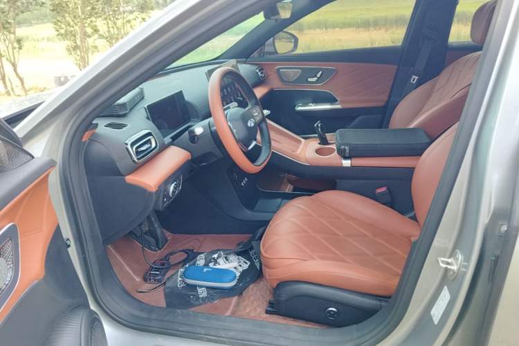 Used Chery Fengyun Fulwin A9L 2025 Model, 260 Ultra-Long Range Prestige Edition Left Front Seat