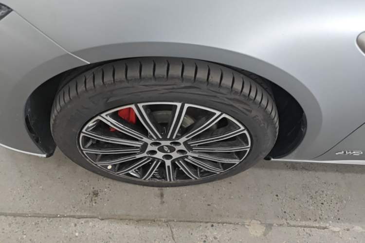 Used Chery Fengyun Fulwin A9L 2025 Model, Guanghui Four-Wheel Drive Peak Edition Left Front Wheel Hub
