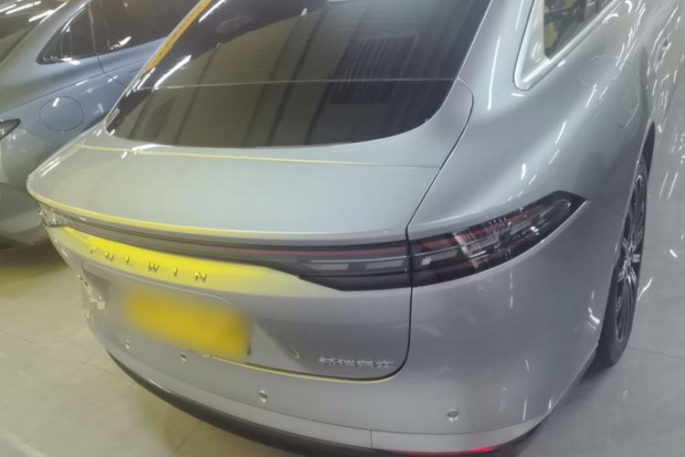 Used Chery Fengyun Fulwin A9L 2025 Model, Four-Wheel Drive High-Energy Peak Edition Rear
