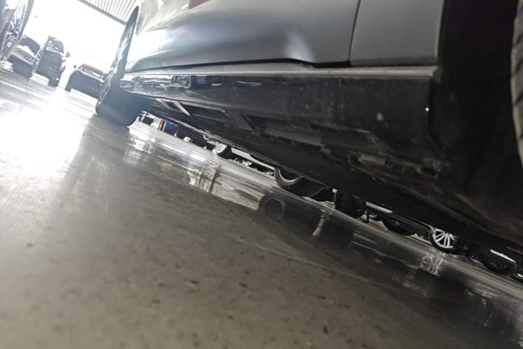 Used Chery Fengyun Fulwin A9L 2025 Model, Guanghui Four-Wheel Drive Peak Edition Right Side Sill
