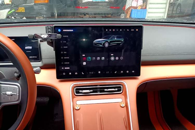 Used Chery Fengyun Fulwin A9L 2025 Model, 260 Boya Luxury Edition Audio And AC Panel