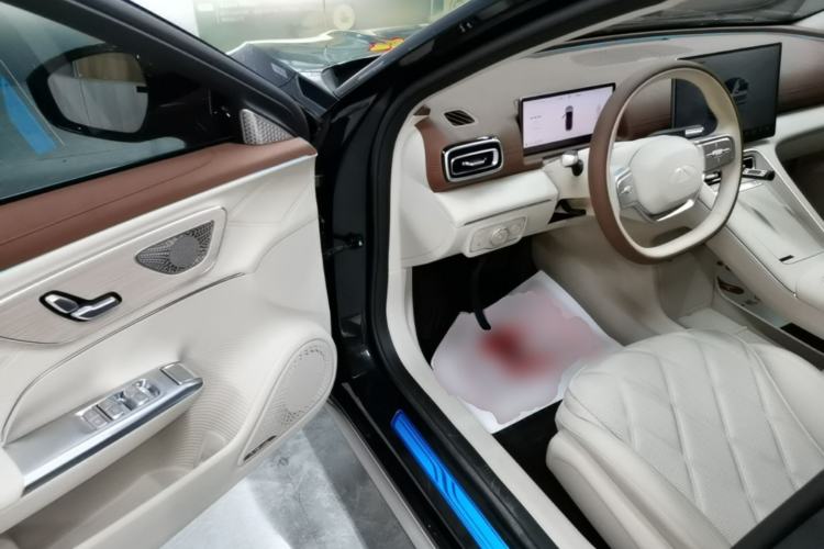 Used Chery Fengyun Fulwin A9L 2025 Model, 260 Ultra-Long Range Luxury Edition Driver Seat