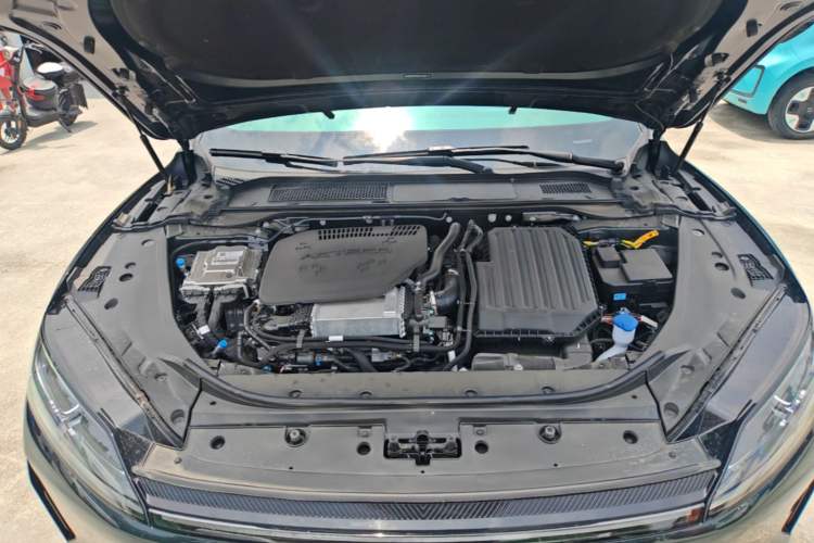 Used Chery Fengyun Fulwin A9L 2025 Model, 260 Ultra-Long Range Luxury Edition Engine Bay