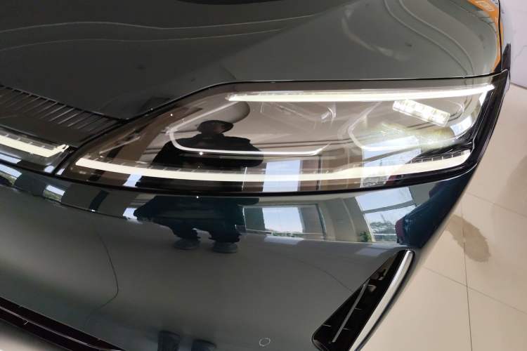 Used Chery Fengyun Fulwin A9L 2025 Model, 260 Ultra-Long Range Prestige Edition Left Front Headlight