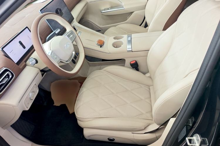 Used Chery Fengyun Fulwin A9L 2025 Model, 260 Ultra-Long Range Prestige Edition Left Front Seat