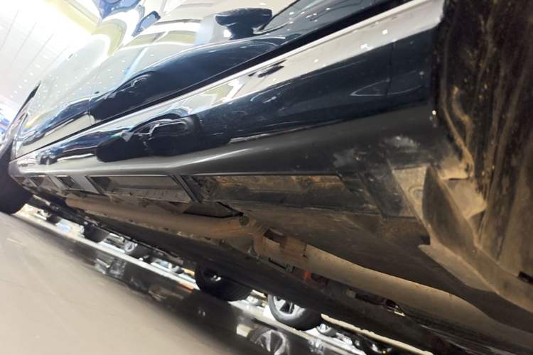 Used Chery Fengyun Fulwin A9L 2025 Model, 260 Ultra-Long Range Prestige Edition Left Side Sill
