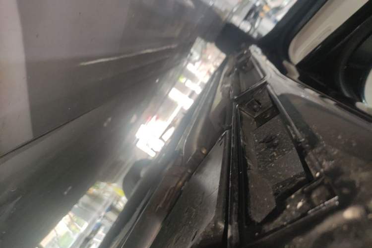 Used Chery Fengyun Fulwin A9L 2025 Model, 260 Ultra-Long Range Prestige Edition Left Side Sill
