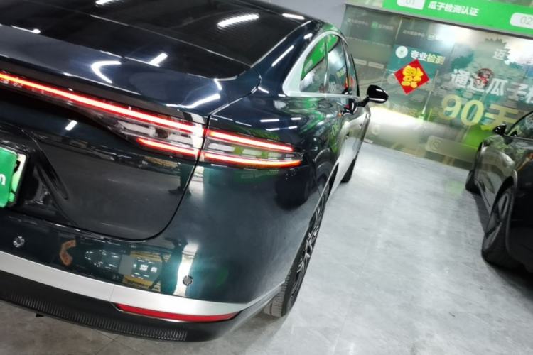 Used Chery Fengyun Fulwin A9L 2025 Model, 260 Ultra-Long Range Luxury Edition Right Rear Taillight