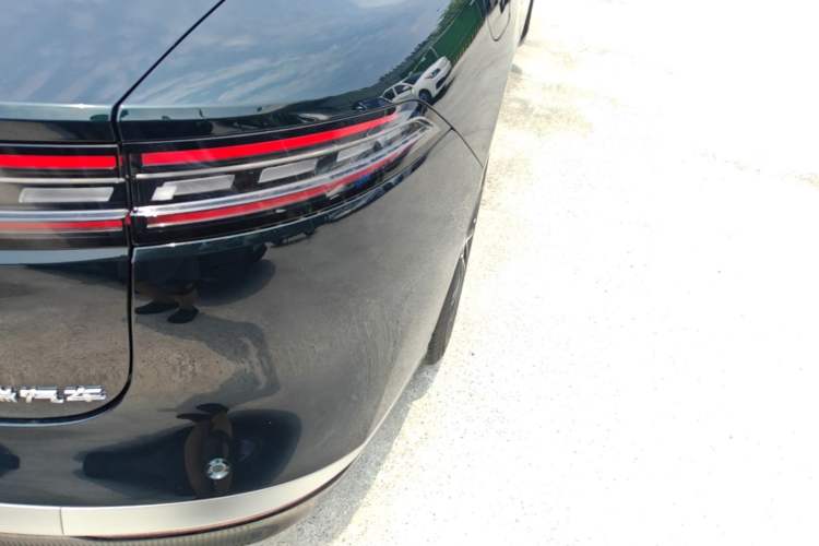 Used Chery Fengyun Fulwin A9L 2025 Model, 260 Ultra-Long Range Luxury Edition Right Rear Taillight