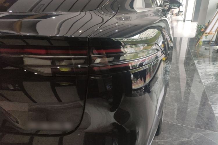 Used Chery Fengyun Fulwin A9L 2025 Model, 260 Ultra-Long Range Prestige Edition Right Rear Taillight