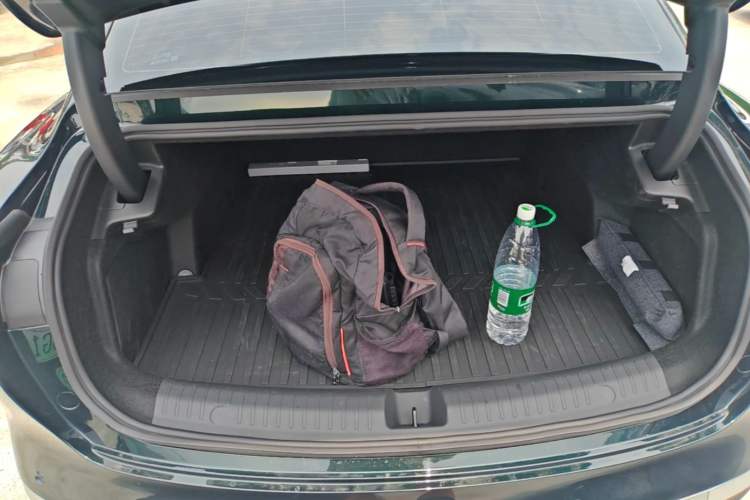 Used Chery Fengyun Fulwin A9L 2025 Model, 260 Ultra-Long Range Luxury Edition Trunk