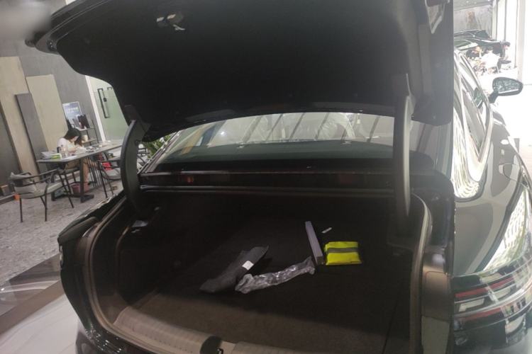 Used Chery Fengyun Fulwin A9L 2025 Model, 260 Ultra-Long Range Prestige Edition Trunk