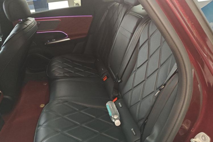 Used Chery Fengyun Fulwin A9L 2025 Model, Guanghui Four-Wheel Drive Peak Edition Left Rear Seat