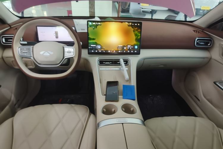 Used Chery Fengyun Fulwin A9L 2025 Model, 260 Ultra-Long Range Prestige Edition Center Console