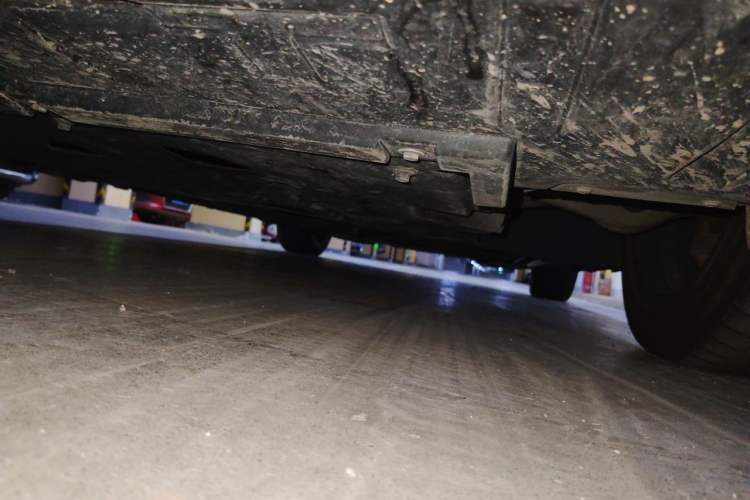 Used Chery Fengyun Fulwin A9L 2025 Model, Four-Wheel Drive High-Energy Peak Edition Chassis Front Left