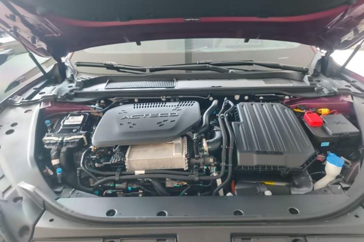 Used Chery Fengyun Fulwin A9L 2025 Model, 260 Ultra-Long Range Prestige Edition Engine Bay