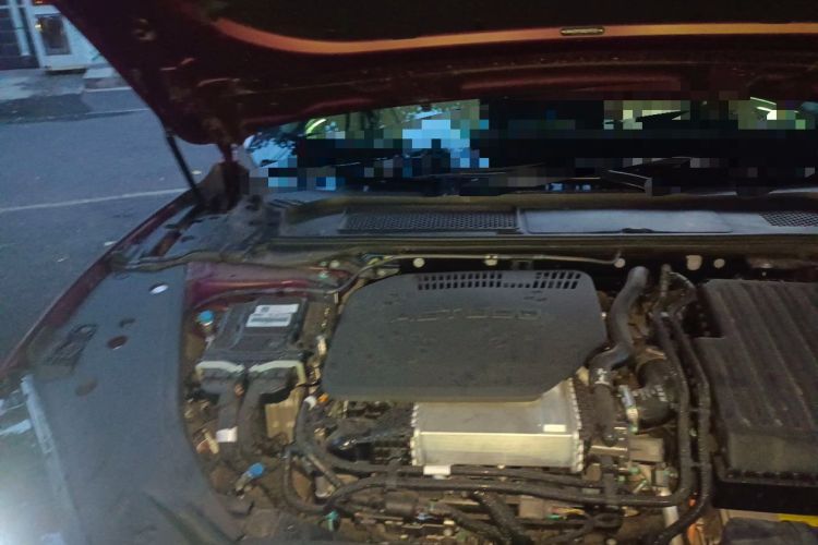 Used Chery Fengyun Fulwin A9L 2025 Model, 260 Boya Luxury Edition Engine Bay Right