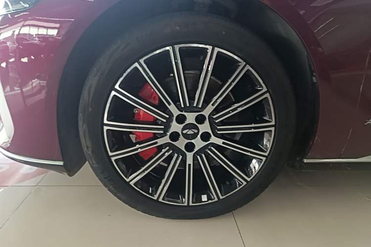 Used Chery Fengyun Fulwin A9L 2025 Model, Four-Wheel Drive High-Energy Peak Edition Exterior 1