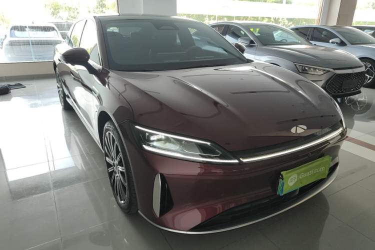 Used Chery Fengyun Fulwin A9L 2025 Model, Guanghui Four-Wheel Drive High-Energy Edition Front Right 45 Deg