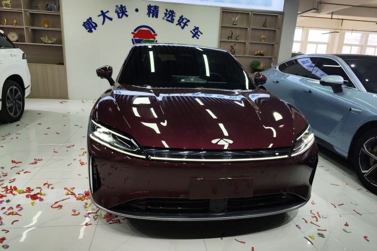 Used Chery Fengyun Fulwin A9L 2025 Model, Four-Wheel Drive High-Energy Peak Edition Front