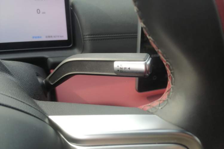 Used Chery Fengyun Fulwin A9L 2025 Model, Four-Wheel Drive High-Energy Peak Edition Gear Lever