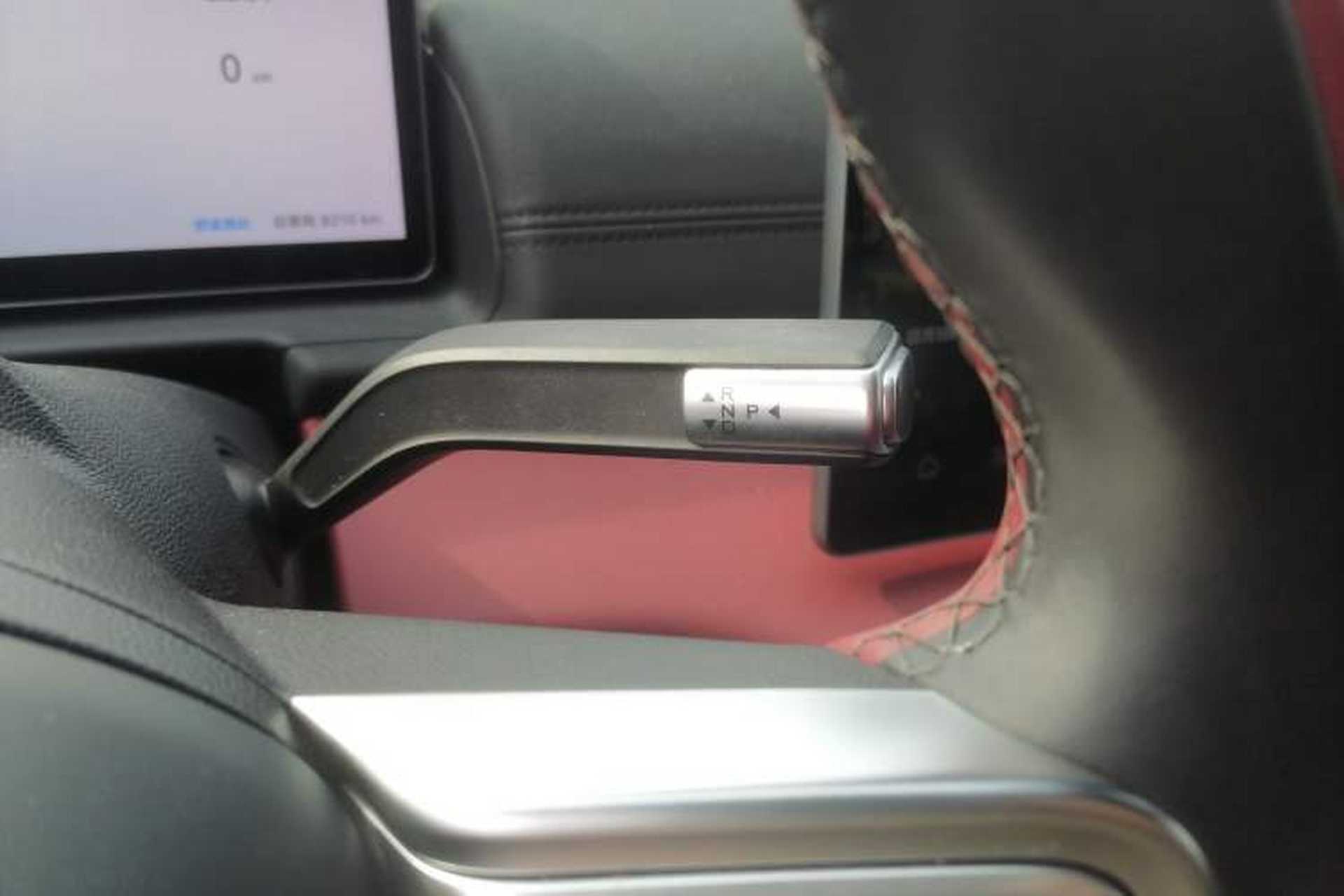 Used Chery Fengyun Fulwin A9L 2025 Model, Four-Wheel Drive High-Energy Peak Edition Gear Lever