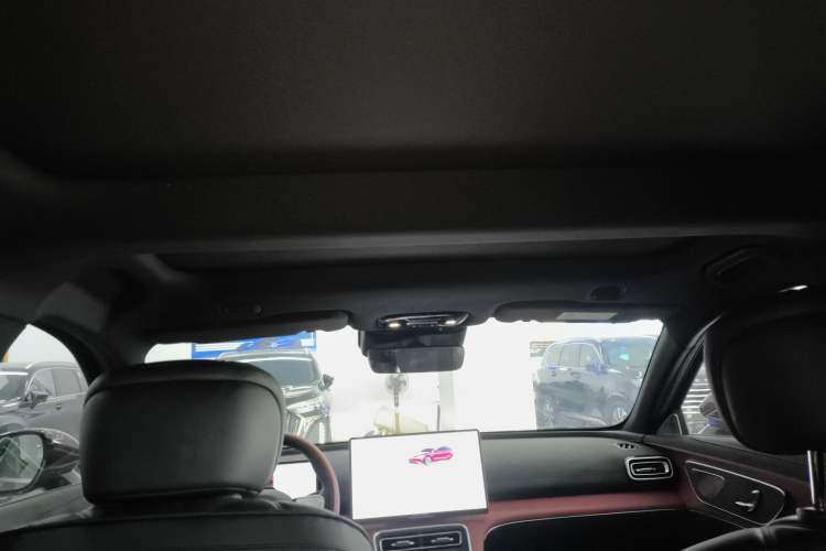 Used Chery Fengyun Fulwin A9L 2025 Model, Four-Wheel Drive High-Energy Peak Edition Headliner