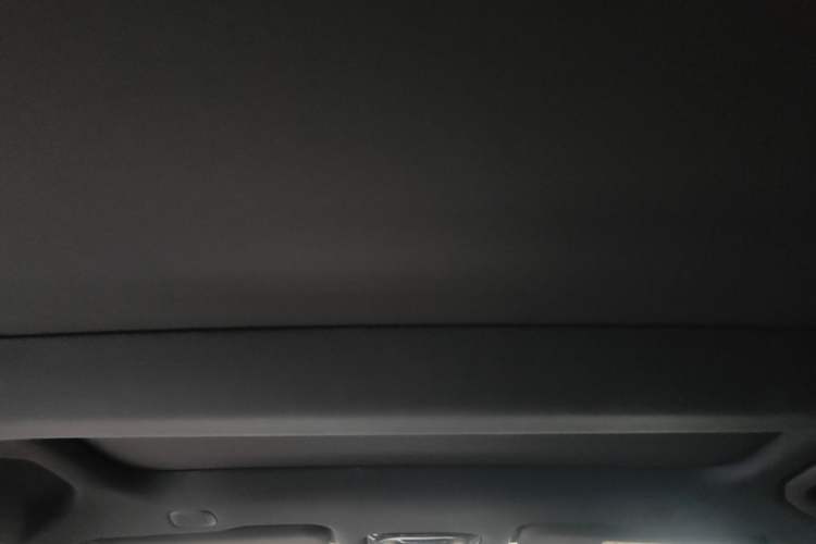 Used Chery Fengyun Fulwin A9L 2025 Model, Guanghui Four-Wheel Drive High-Energy Edition Headliner