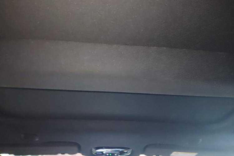 Used Chery Fengyun Fulwin A9L 2025 Model, Four-Wheel Drive High-Energy Peak Edition Headliner