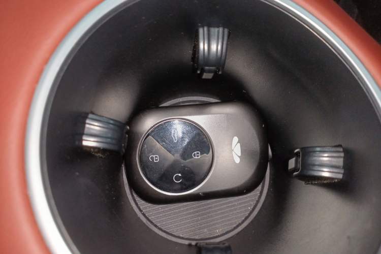 Used Chery Fengyun Fulwin A9L 2025 Model, Four-Wheel Drive High-Energy Peak Edition Interior 1