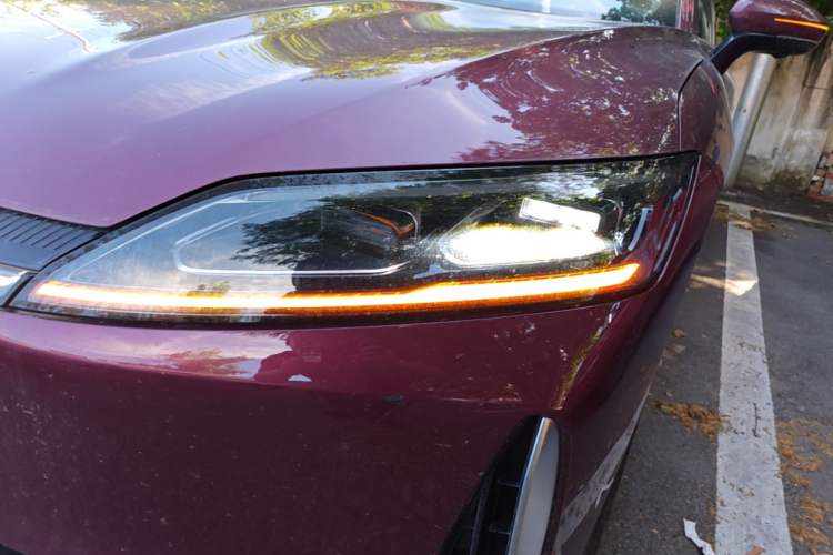 Used Chery Fengyun Fulwin A9L 2025 Model, Four-Wheel Drive High-Energy Peak Edition Left Front Headlight