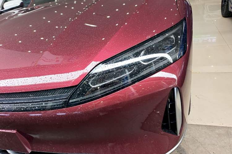 Used Chery Fengyun Fulwin A9L 2025 Model, Four-Wheel Drive High-Energy Peak Edition Left Front Headlight