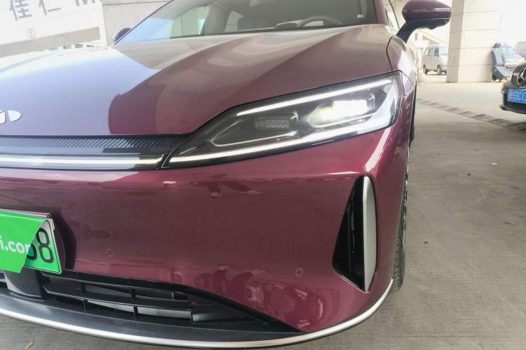 Used Chery Fengyun Fulwin A9L 2025 Model, Four-Wheel Drive High-Energy Peak Edition Left Front Headlight