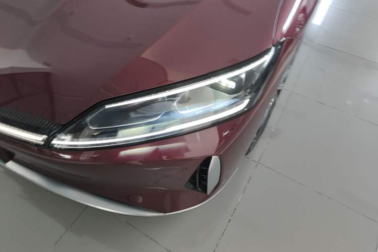 Used Chery Fengyun Fulwin A9L 2025 Model, Guanghui Four-Wheel Drive High-Energy Edition Left Front Headlight