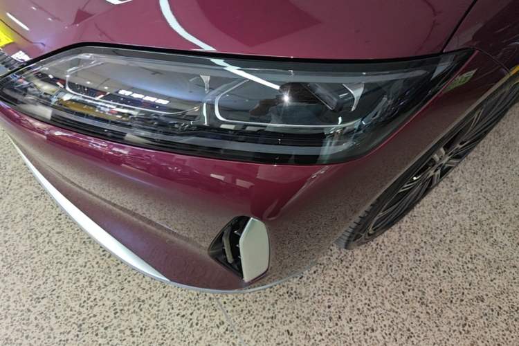 Used Chery Fengyun Fulwin A9L 2025 Model, Four-Wheel Drive High-Energy Peak Edition Left Front Headlight