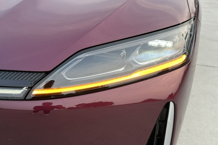 Used Chery Fengyun Fulwin A9L 2025 Model, Four-Wheel Drive High-Energy Peak Edition Left Front Headlight