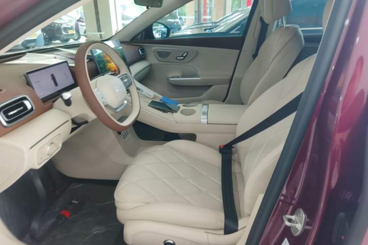 Used Chery Fengyun Fulwin A9L 2025 Model, 260 Ultra-Long Range Prestige Edition Left Front Seat