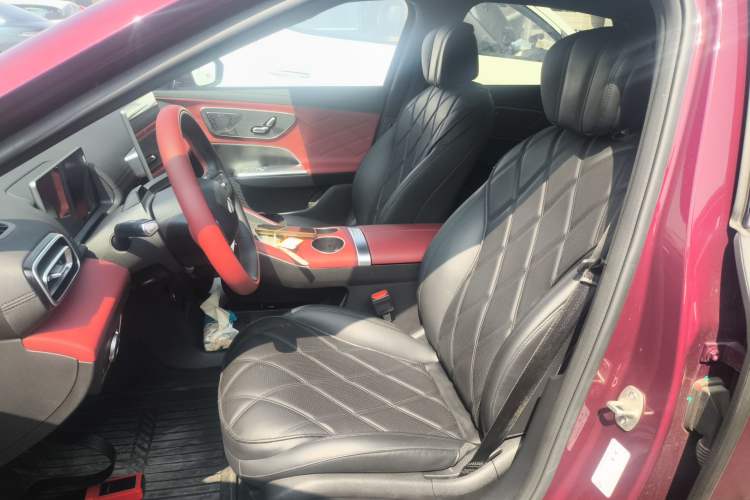 Used Chery Fengyun Fulwin A9L 2025 Model, Four-Wheel Drive High-Energy Peak Edition Left Front Seat