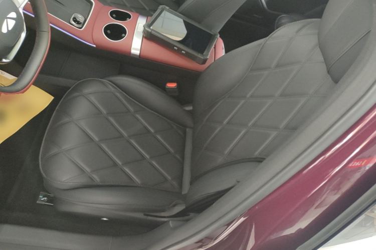 Used Chery Fengyun Fulwin A9L 2025 Model, Four-Wheel Drive High-Energy Peak Edition Left Front Seat