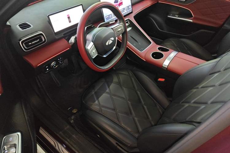 Used Chery Fengyun Fulwin A9L 2025 Model, Four-Wheel Drive High-Energy Peak Edition Left Front Seat