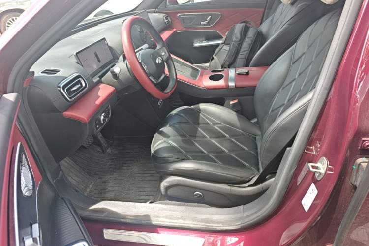 Used Chery Fengyun Fulwin A9L 2025 Model, Four-Wheel Drive High-Energy Peak Edition Left Front Seat
