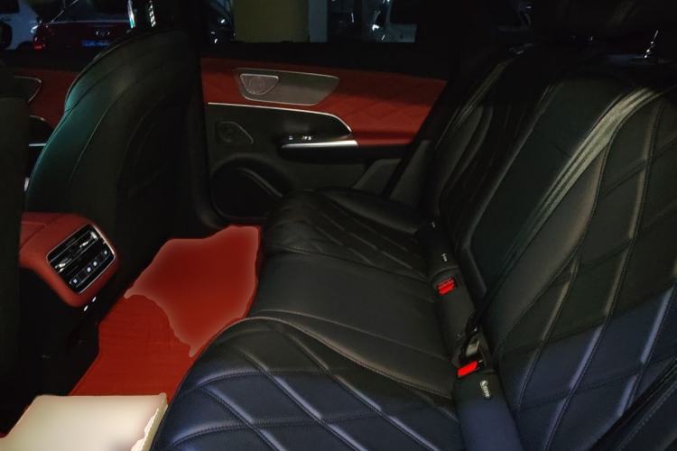 Used Chery Fengyun Fulwin A9L 2025 Model, Four-Wheel Drive High-Energy Peak Edition Left Rear Seat