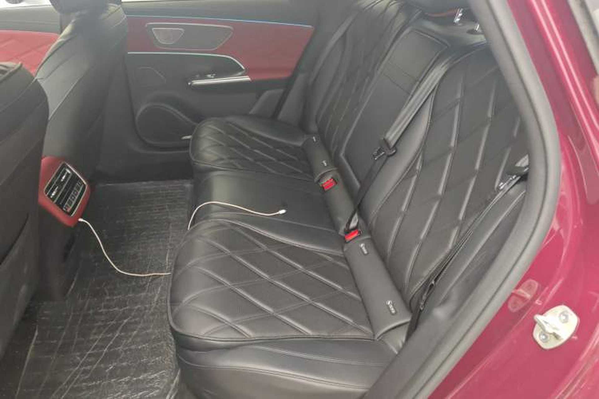 Used Chery Fengyun Fulwin A9L 2025 Model, Four-Wheel Drive High-Energy Peak Edition Left Rear Seat