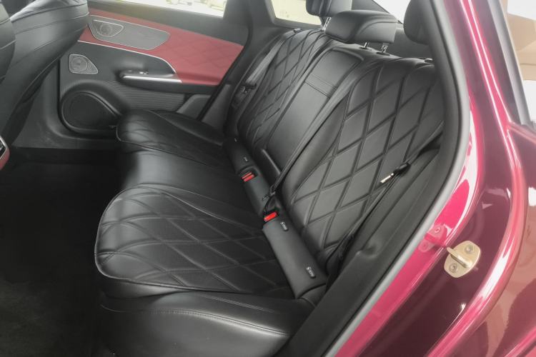 Used Chery Fengyun Fulwin A9L 2025 Model, Four-Wheel Drive High-Energy Peak Edition Left Rear Seat