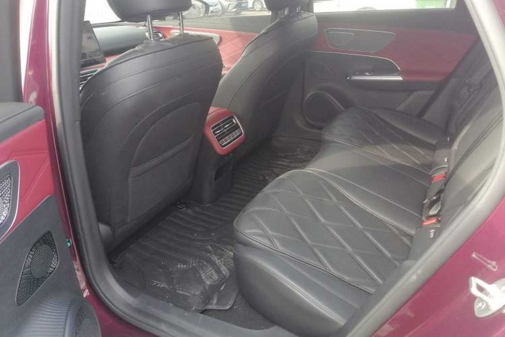 Used Chery Fengyun Fulwin A9L 2025 Model, Four-Wheel Drive High-Energy Peak Edition Left Rear Seat