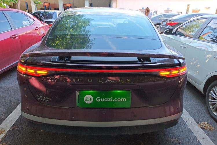 Used Chery Fengyun Fulwin A9L 2025 Model, Four-Wheel Drive High-Energy Peak Edition Rear